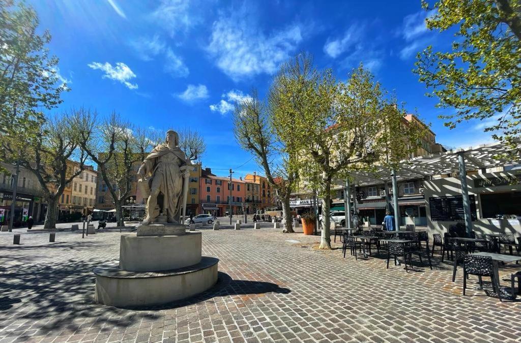 La Maison de Lily, cosy dans le Vieux-Hyères, parking gratuit Extérieur photo