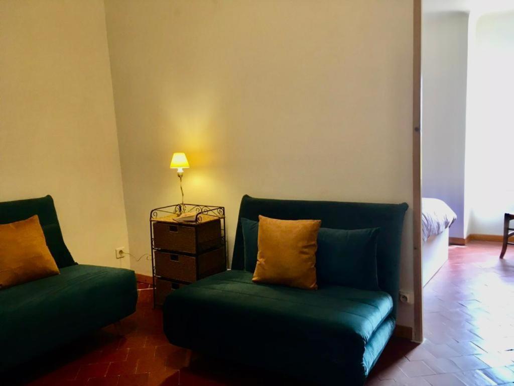 La Maison de Lily, cosy dans le Vieux-Hyères, parking gratuit Extérieur photo